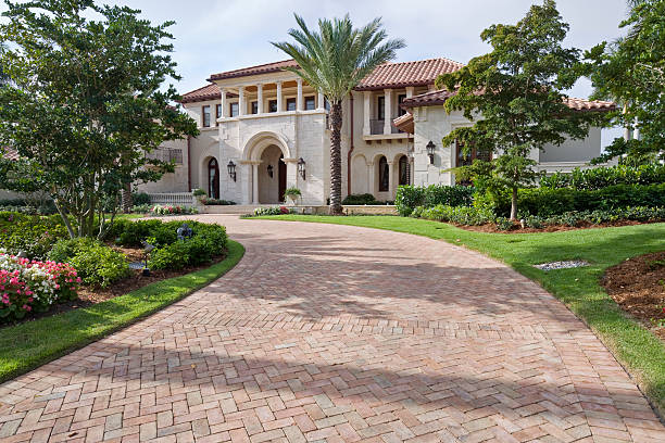 Best Interlocking Driveway Pavers  in Rushvle, IL